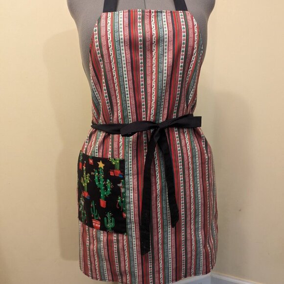 NWT Handmade Reversible Apron - Christmas cactus and stripes - One Size - OOAK - Picture 3 of 4